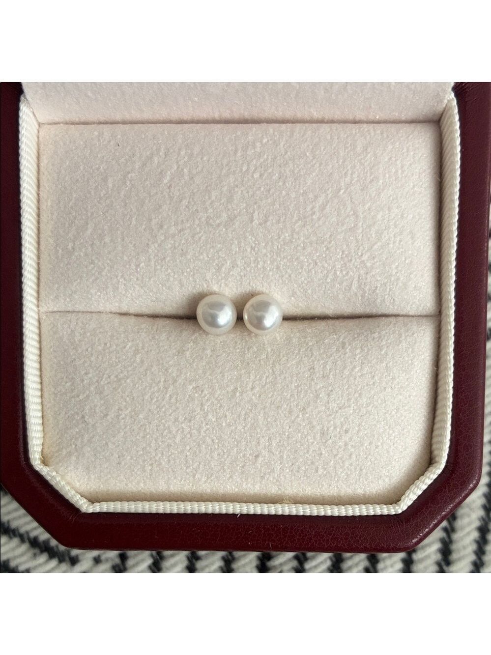 Classic 4.5-5mm White Pearl Stud Earrings - Women Jewelry